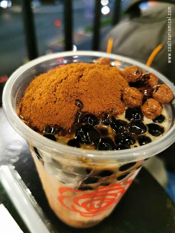 Cookies Vietnamese Milk Tea at Bong in Da Nang