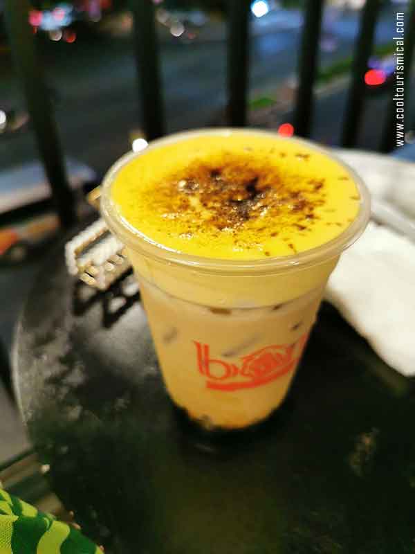 Creme Brulee Vietnamese Milk Tea at Bong in Da Nang