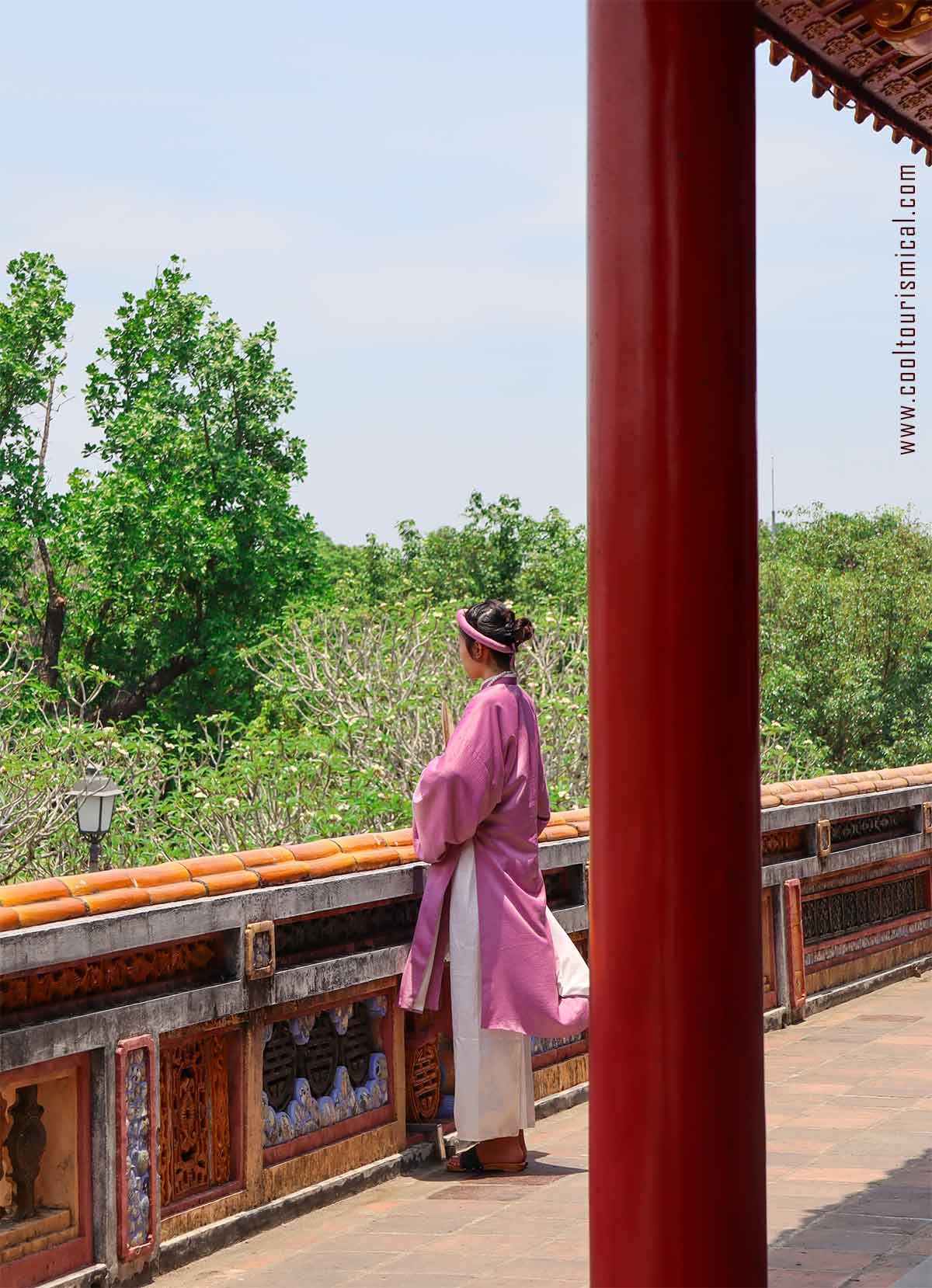Girl wearing Ao Dai Vietnamese Traditional Clothing
